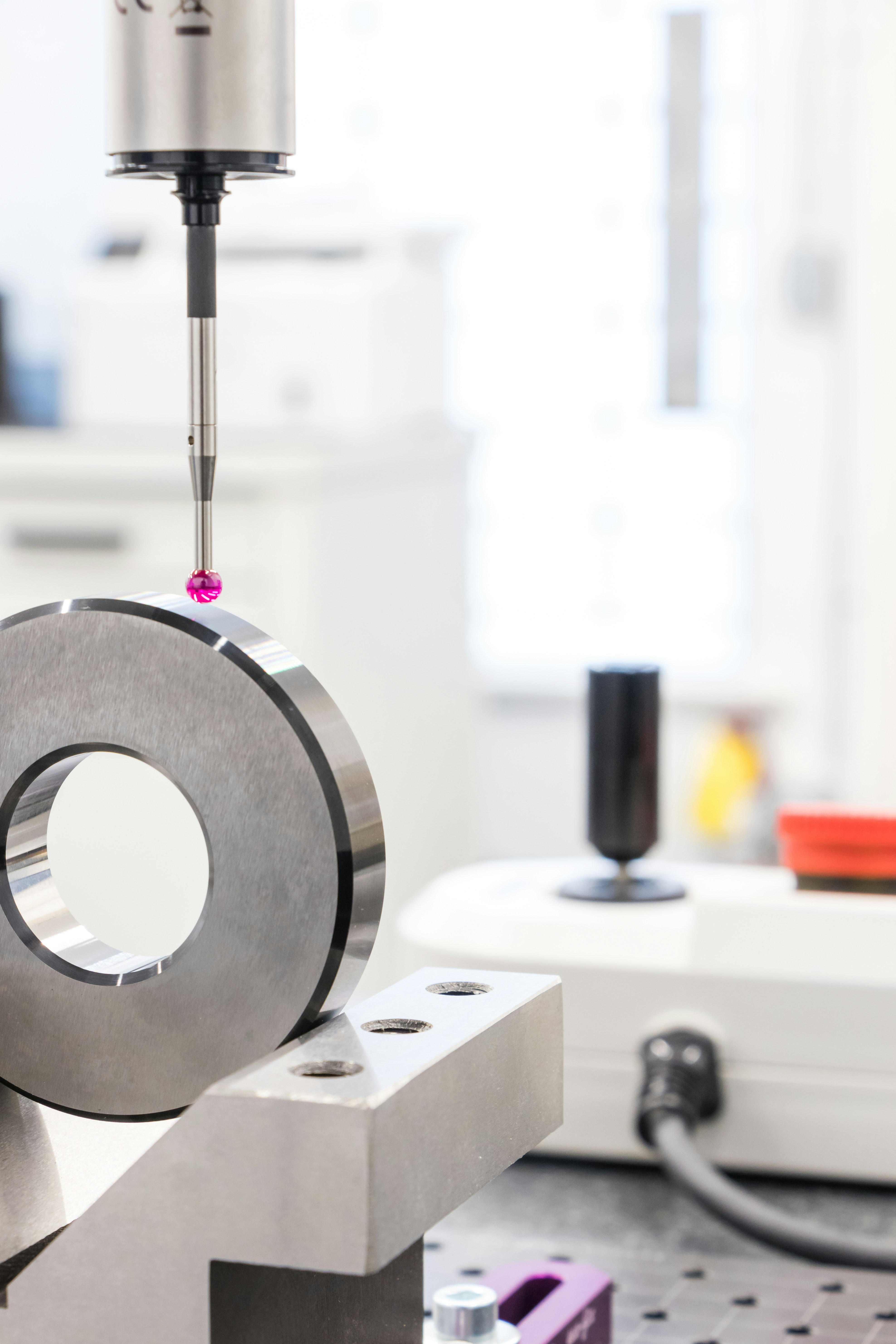 Precision inspection equipment
